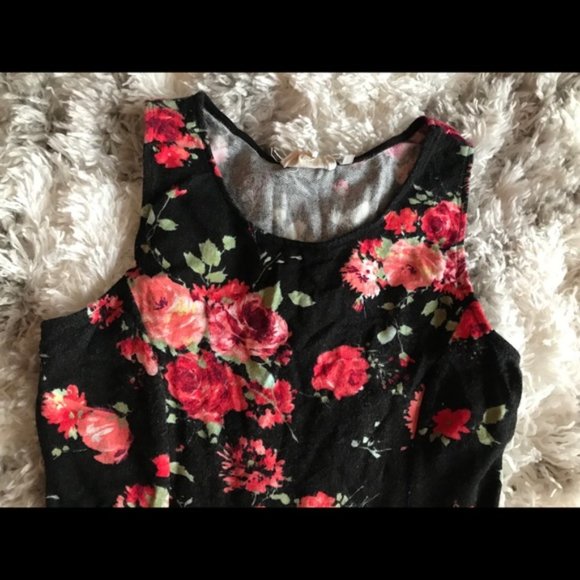 Cute flower pattern sleeveless dress - Picture 2 of 6